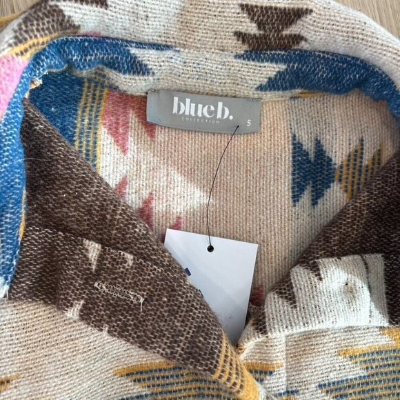 NWT Blue B Collection Pink Tan Blue Green Up Aztec Shacket Small oversized - Picture 8 of 10